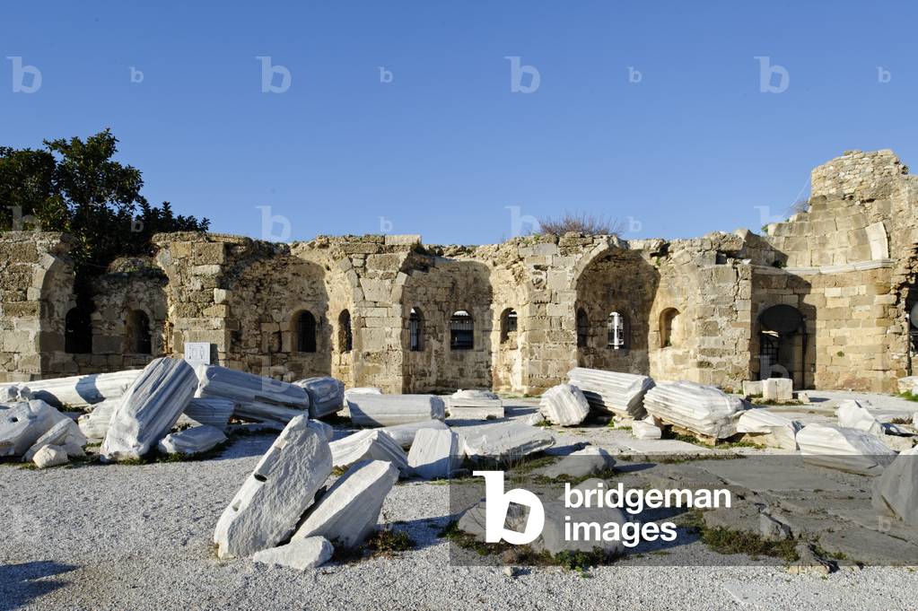 View of the Temple of Athena, Side, Turkey (photo)