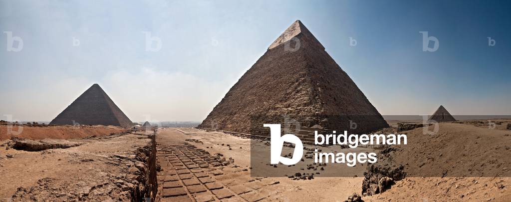 Khafre pyramid northeast corner (photo)