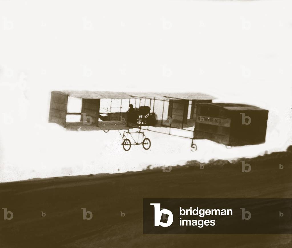 Paulhan's machine leaving the ground, c.1909 (b/w photo)