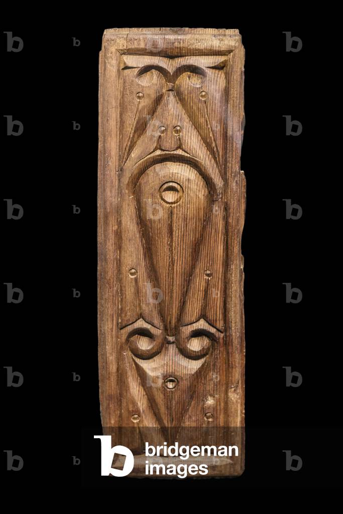 Woodwork in the “” bevel style”. Egypt, 9th century. Carved pine. Musee du Louvre