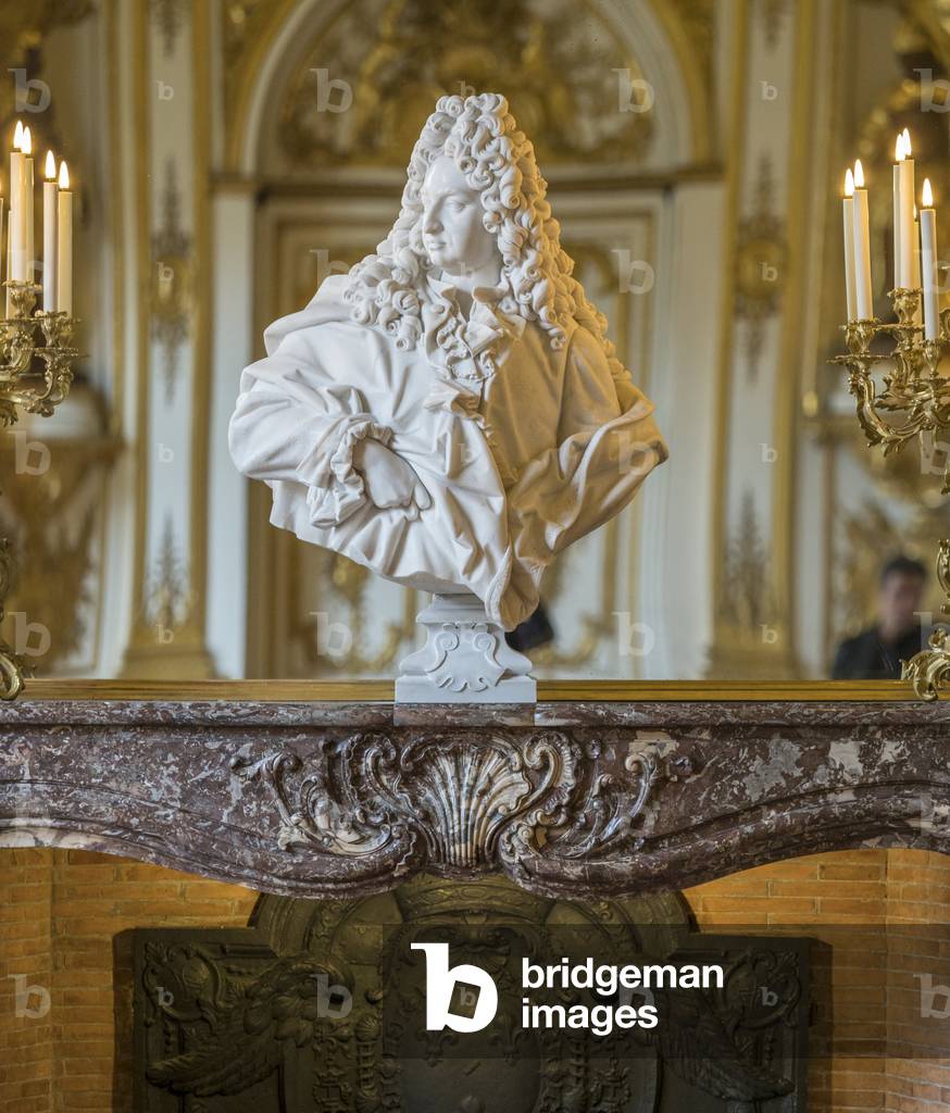 Bust representing Jules Hardouin Mansart (1598-1666), architect of the Bank of France, Hotel de Toulouse, former hotel de la Vrilliere, 1640, Paris - Hotel de Toulouse, headquarters of the Banque de France -