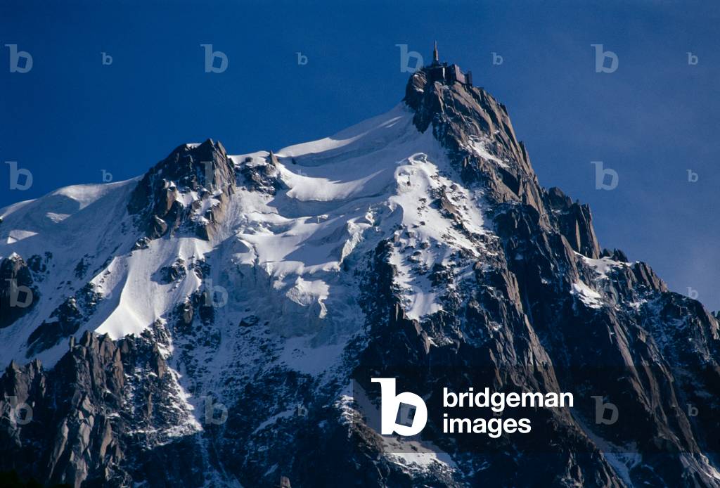 The Mont Blanc massif, the Aiguille du Midi (photo)