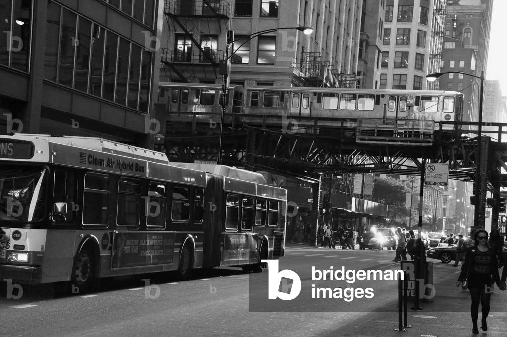 Chicago 'L', the elevated railway (b/w photo)