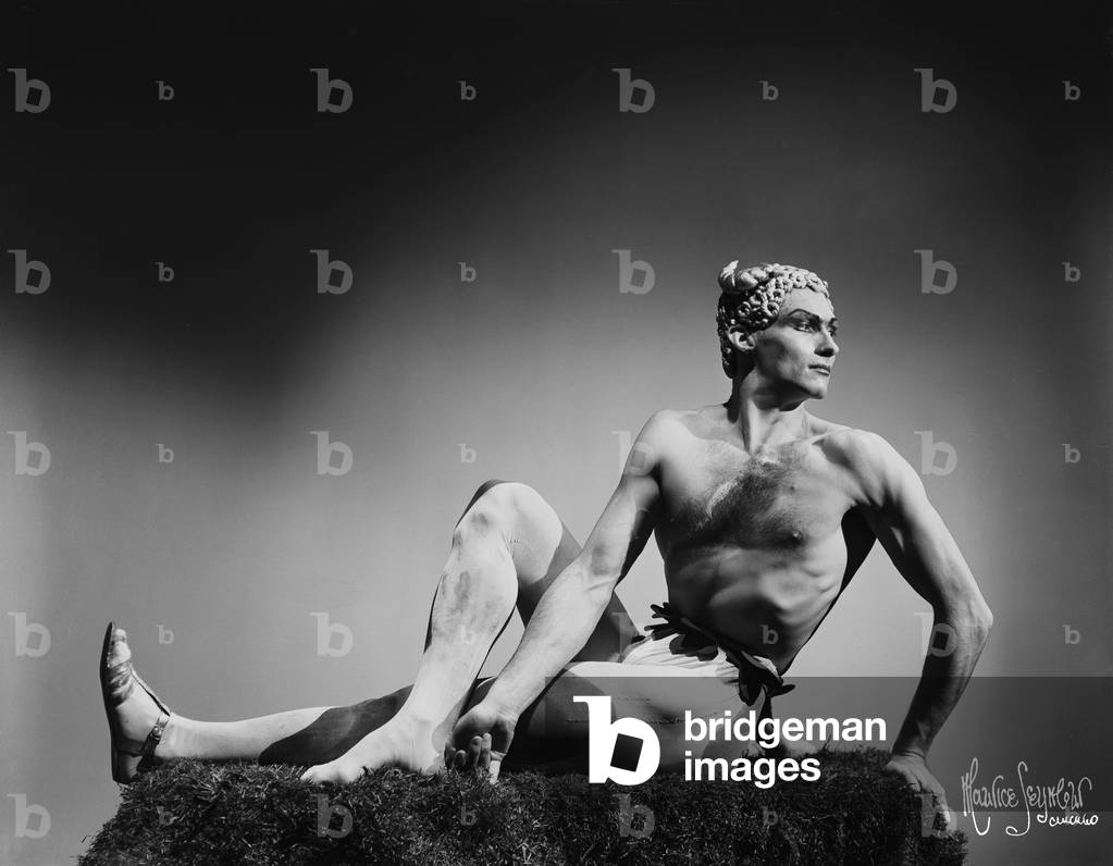 Igor Youskevitch in Debussy's L'apres-midi d'un Faune, c.1936-9