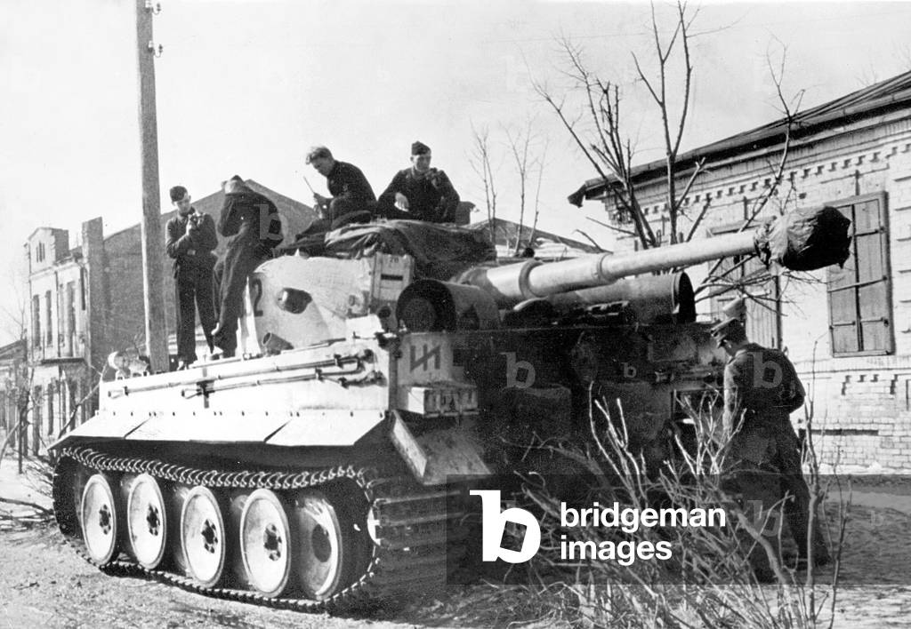 Image Of The Crew Of A Tiger Tank From SS Tank Division