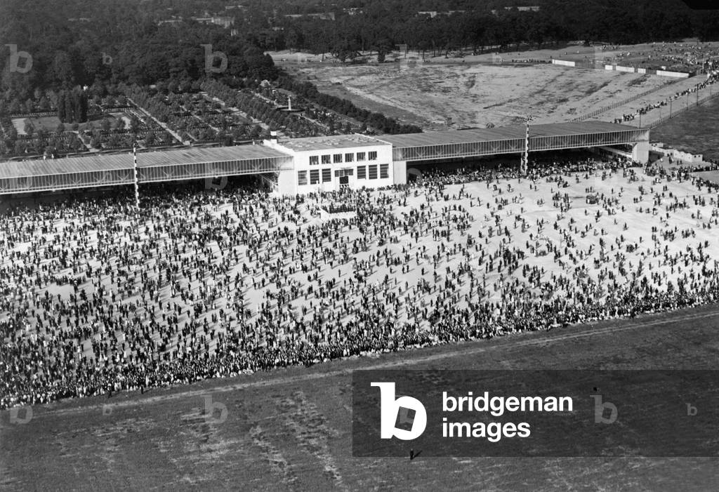 Berlin-Tempelhof Airport in 1935 (b/w photo)