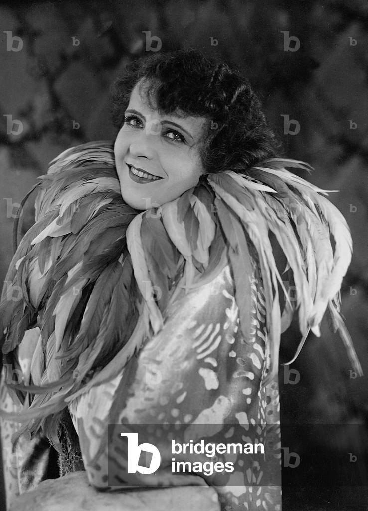 Mady Christians in 'The Queen of the Moulin Rouge' (b/w photo)