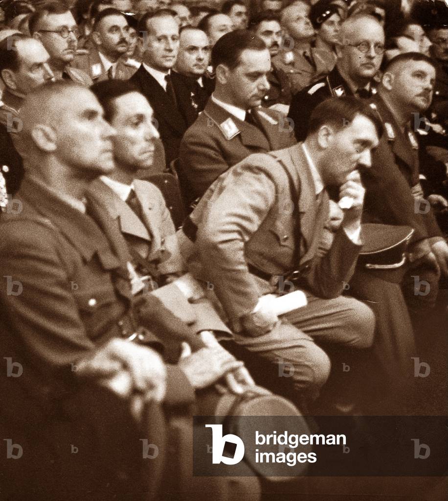 Adolf Hitler, Wilhelm Frick, Joseph Goebbels und Alfred Rosenberg  (photo)