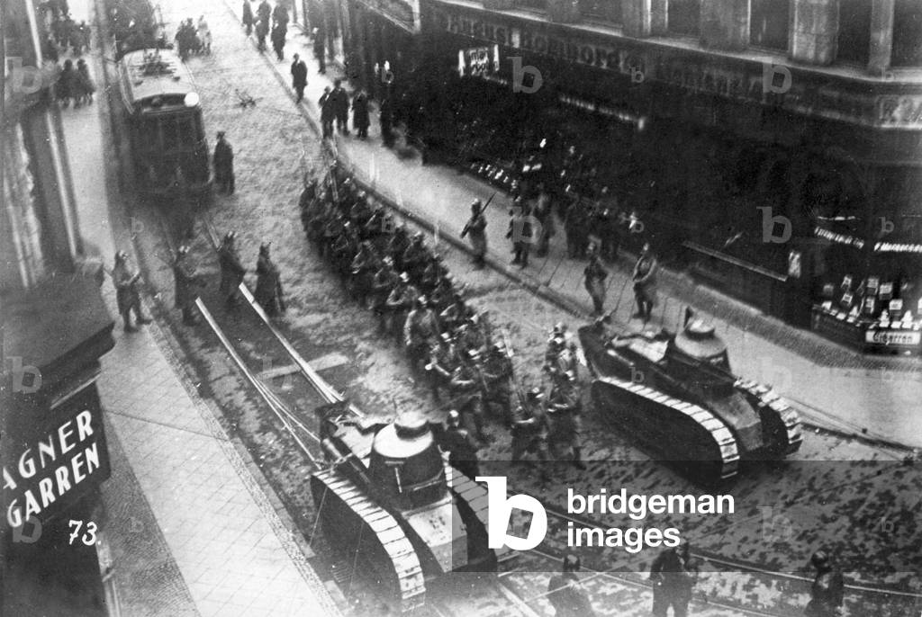 French street barrier in Bochum, 1923