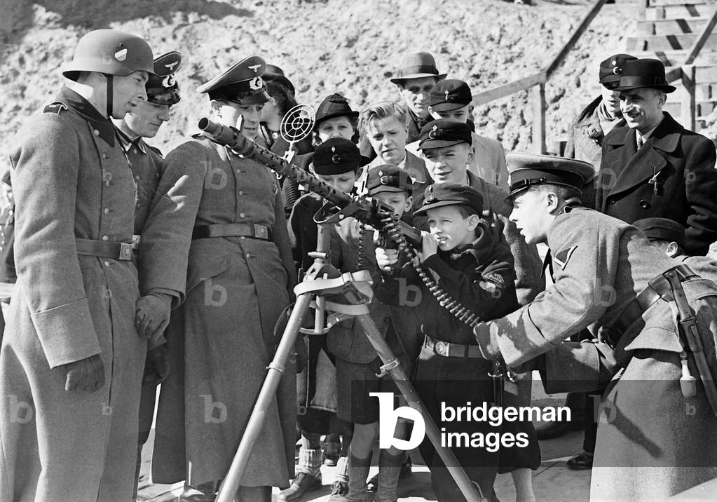 Pimpf at the 'Day of the Wehrmacht', 1941 (b/w photo)