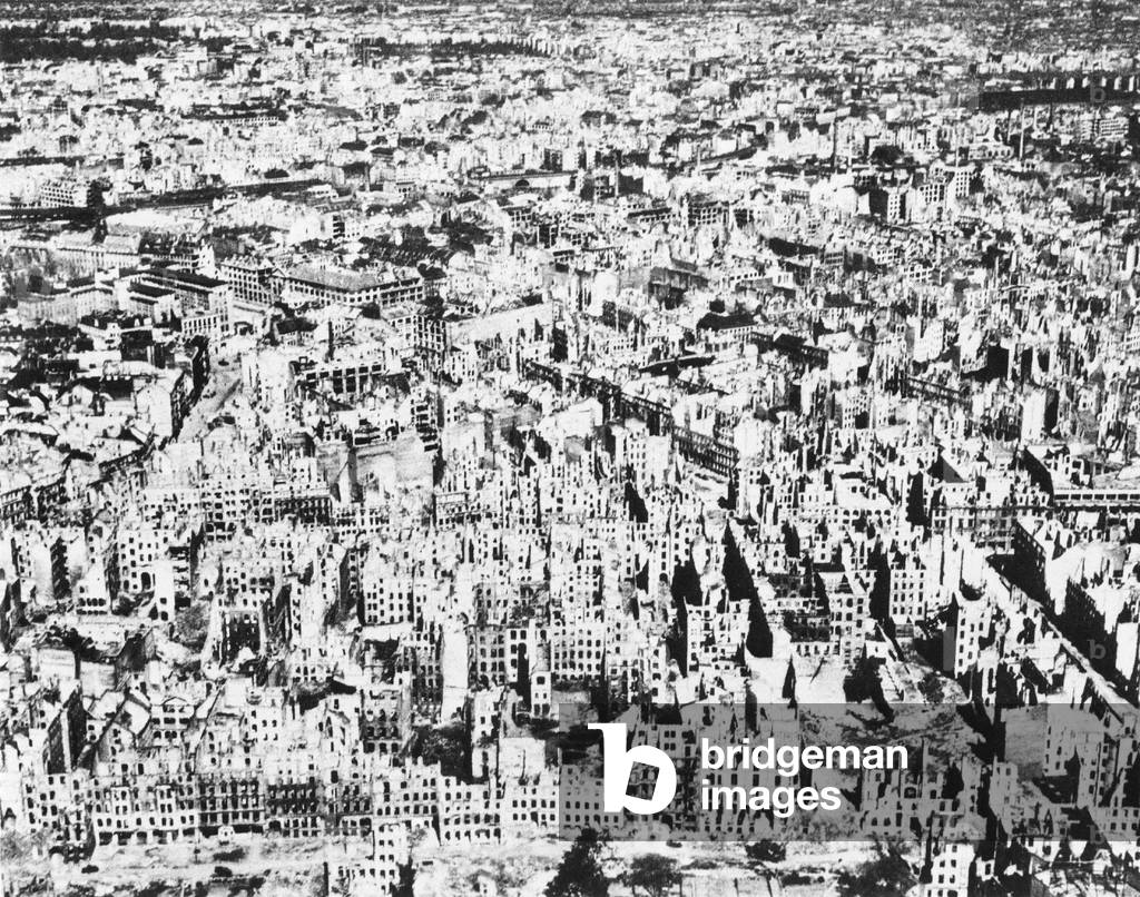 The destroyed Berlin, 1945 (b/w photo)
