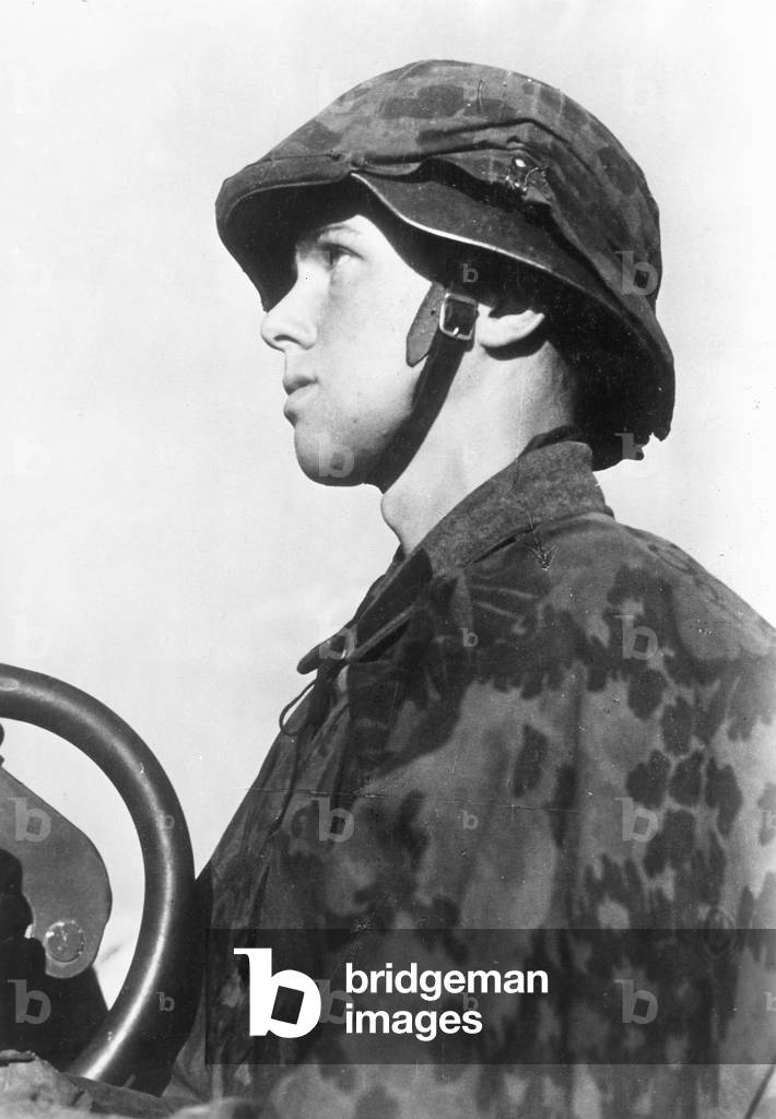 A volunteer of the Waffen-SS from Sweden, 1941 (b/w photo)