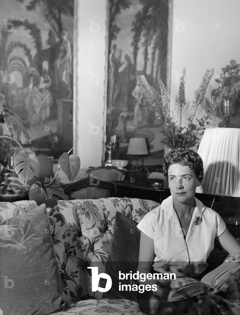 Karin Bernadotte (b/w photo)