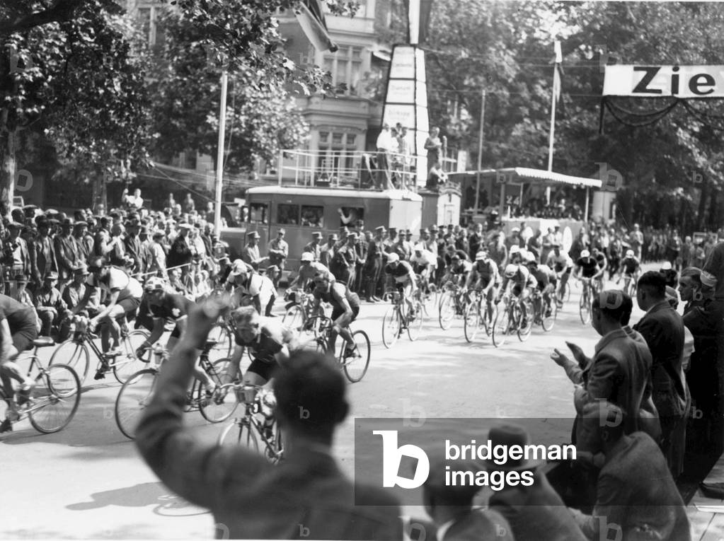 Road Racing World Championship, 1934 (b/w photo)