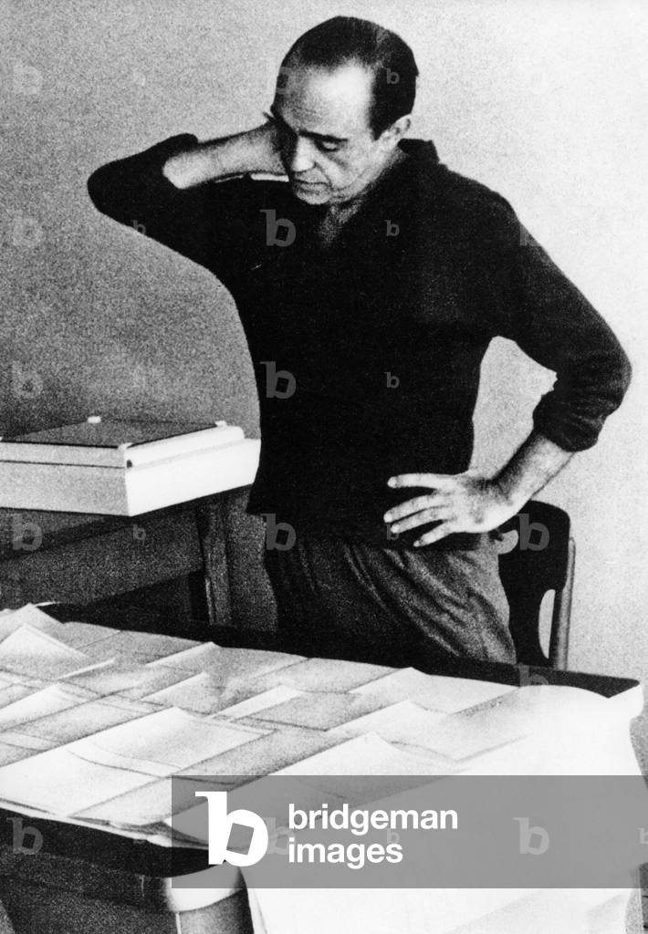 Portrait of Oscar Niemeyer (b/w photo)