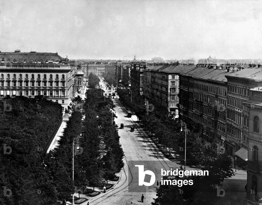 Opernring (Opera Ring) Vienna, 1907 (b/w photo)