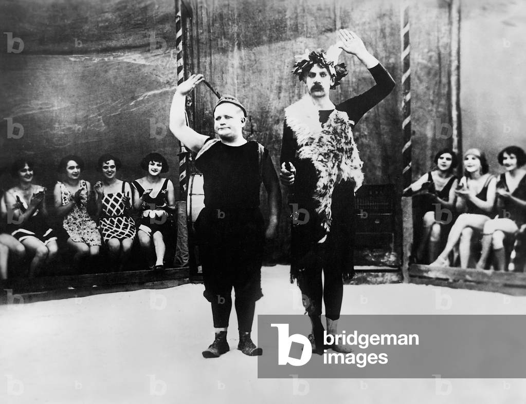 Harald Madsen and Carl Schenstrom in 'Circus Pat und Patachon', 1926 (b/w photo)