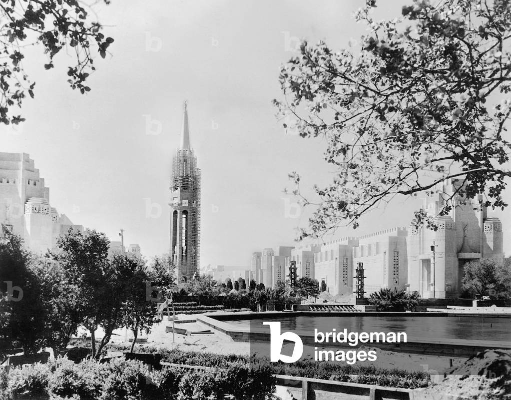 Site of the Golden Gate Exhibition in San Francisco, 1938 (b/w photo)