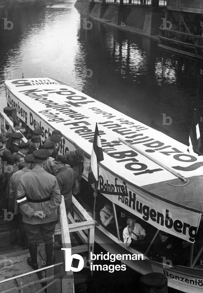 Election propaganda trip of the Bismarck Youth, 1932