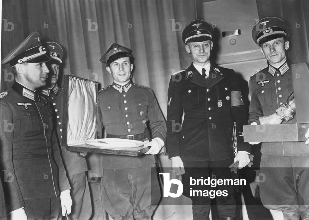 Cavalrymen Brinckman, Backe, Komorowski, Hasse and Momm, 1939 (b/w photo)