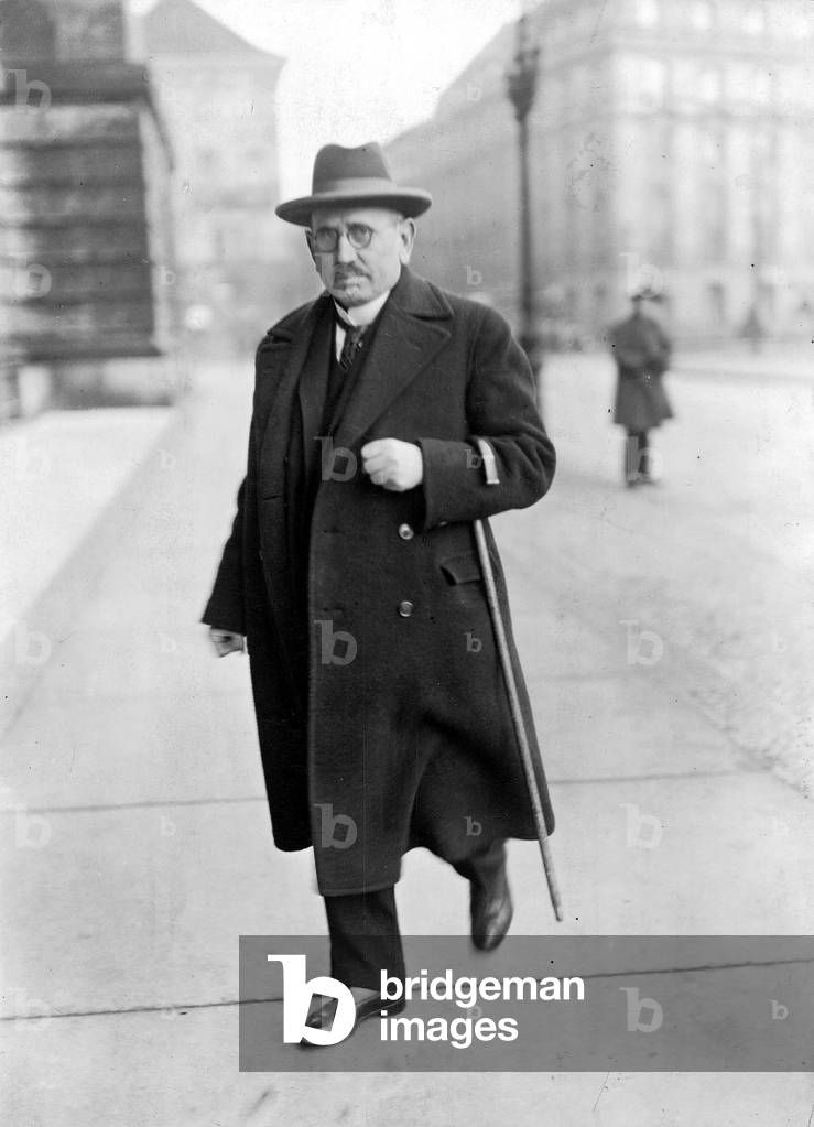 Adam Stegerwald, 1927 (b/w photo)