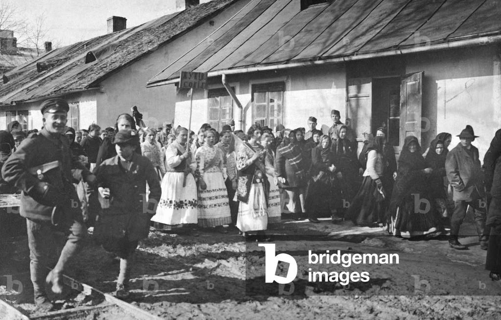 Liberation celebration in Ukraine, 1918 (b/w photo)