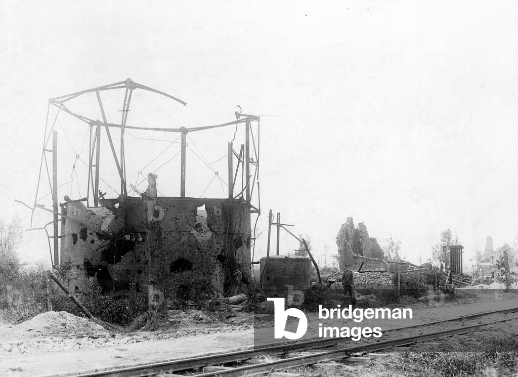 Bullet-ridden gas institution near Langemark, 1917 (b/w photo)