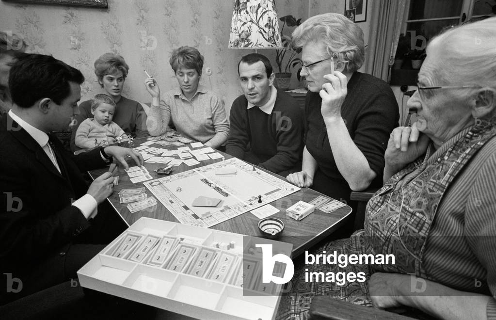 Cosmo d'Amore enjoys the family life with his fiancee Karin. (b/w photo)