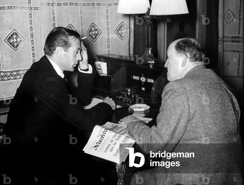 Gary Cooper in Berlin, 1938 (b/w photo)