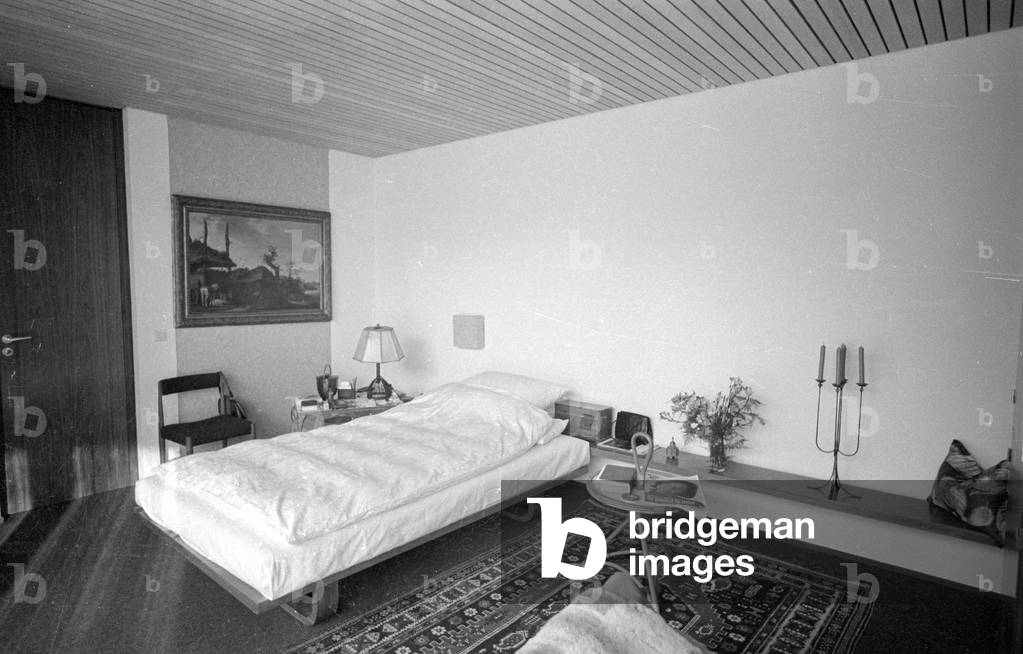 The Chancellor's Bungalow in Bonn, 1964 (b/w photo)