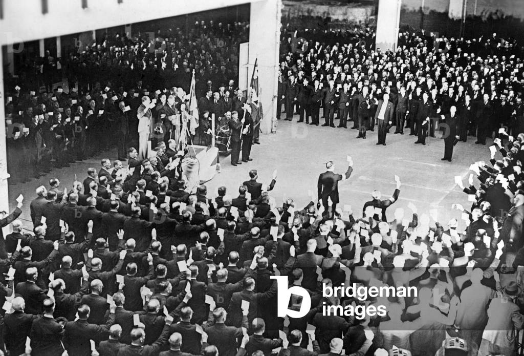 Swearing-in of 1,200 members of the British Royal Legion, 1938