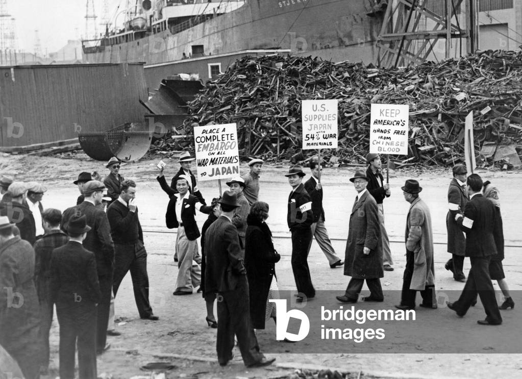 Protests in Long Beach, California, 1939 (b/w photo)