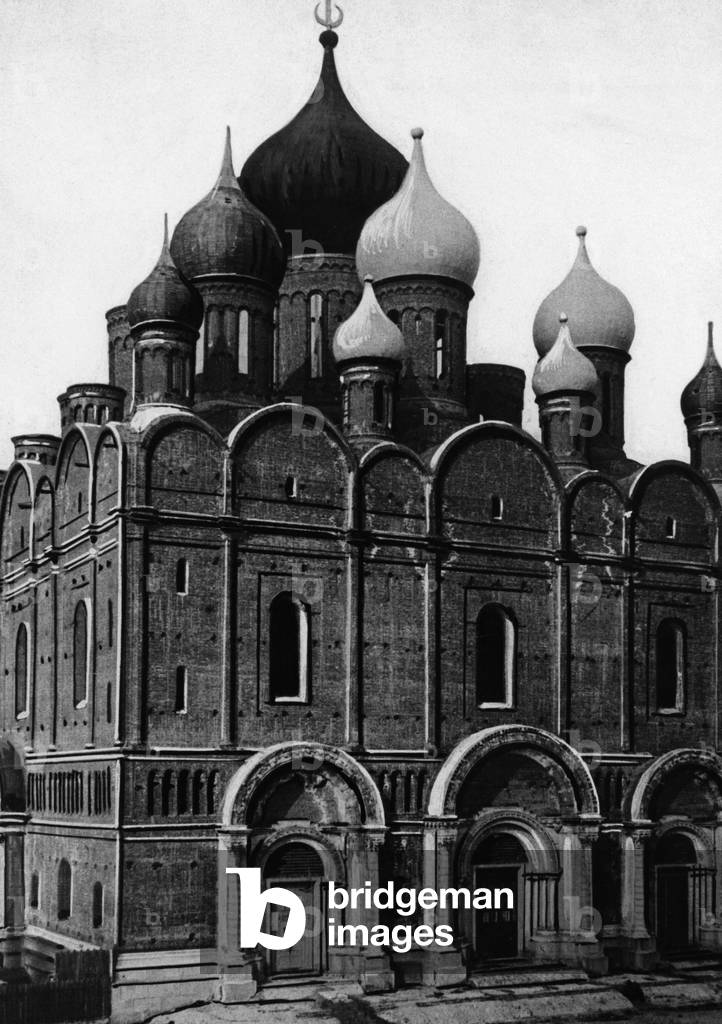 Church as a film studio in Moscow, 1929