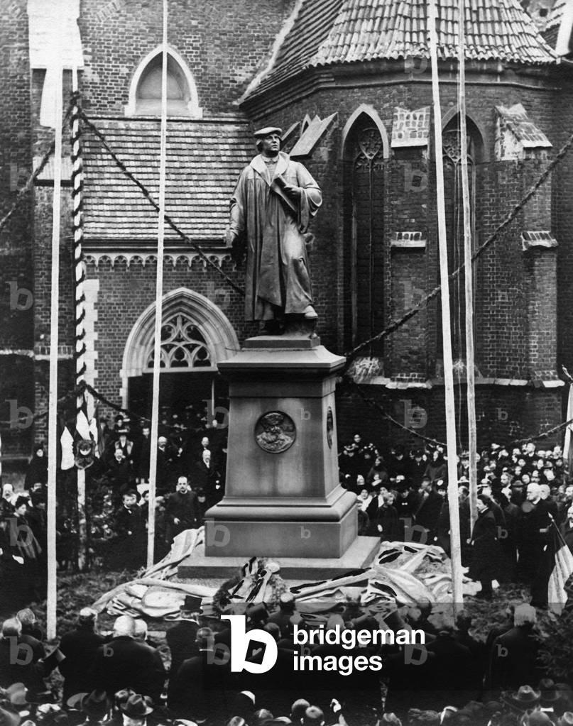 Unveiling of the memorial for Martin Luther in Brieg, 1905