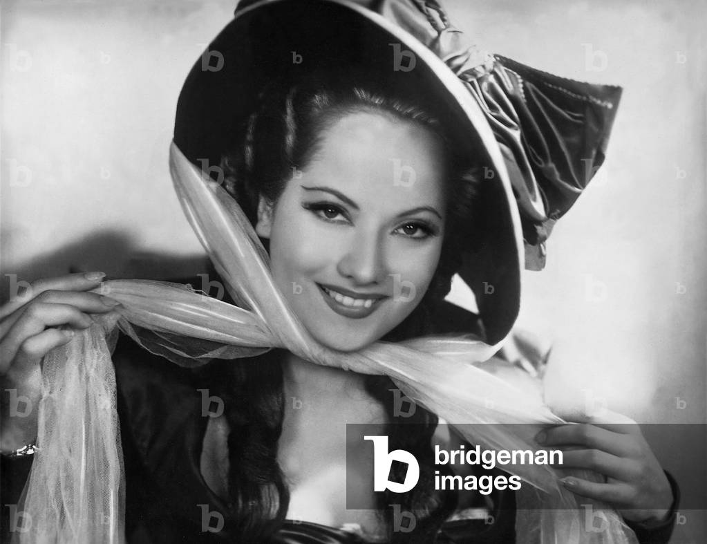 Merle Oberon in 'The Scarlet flower', 1934 (b/w photo)