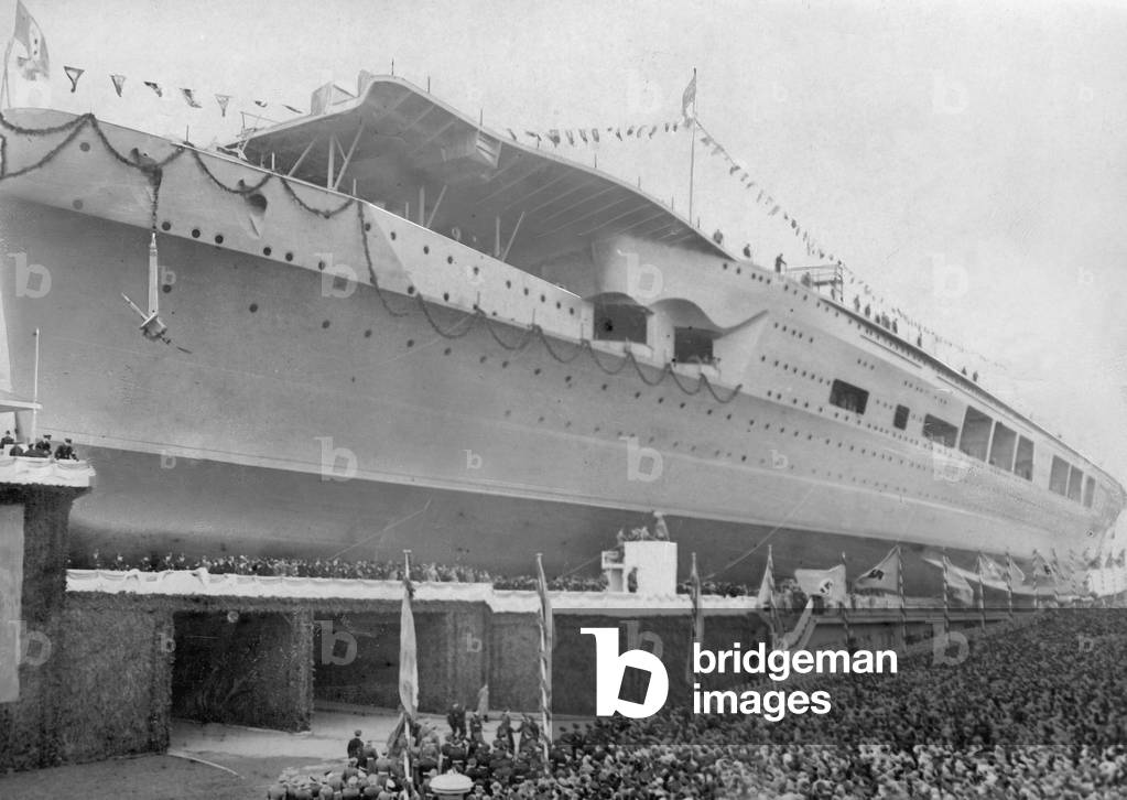 Maiden voyage of the 'Count Zeppelin', 1938 (b/w photo)