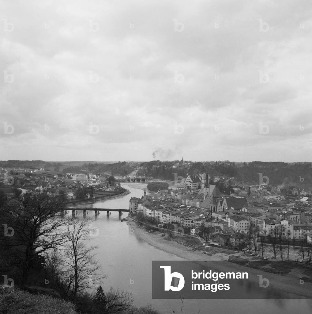 Wasserburg am Inn (b/w photo)