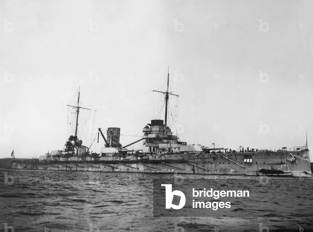 The armored cruiser 'Goeben' (b/w photo)