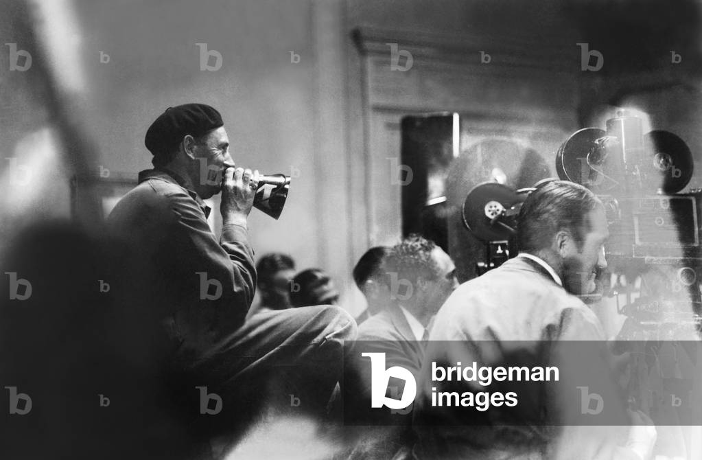 Friedrich Wilhelm Murnau during the shooting of the 'Four Devils', 1927/28 (b/w photo)