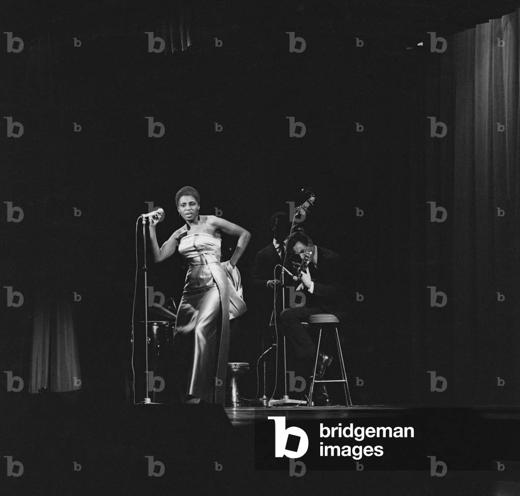 Miriam Makeba in Copenhagen, 1964 (b/w photo)