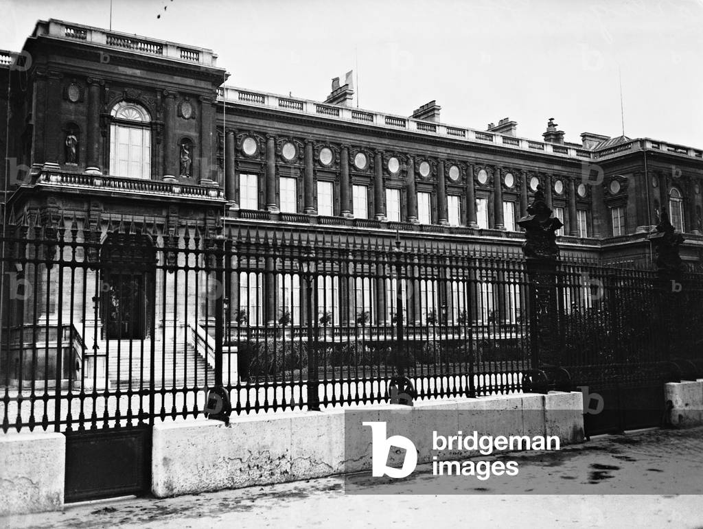 French Foreign Ministry, 1935 (b/w photo)