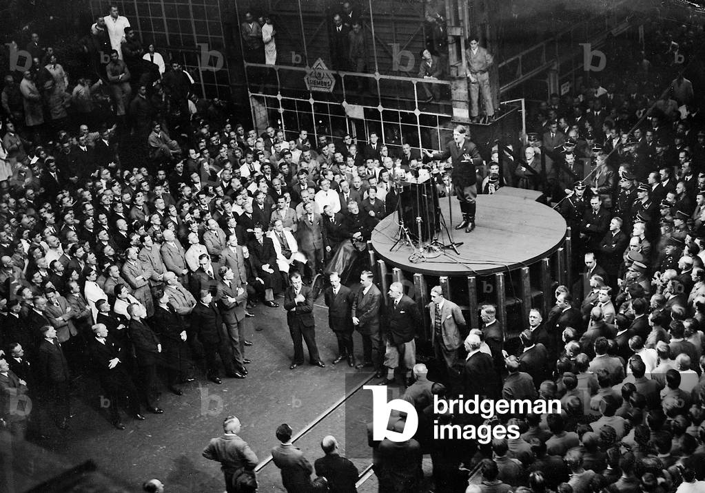 Adolf Hitler speaks in the Berlin Siemens plants, 1933 (b/w photo)