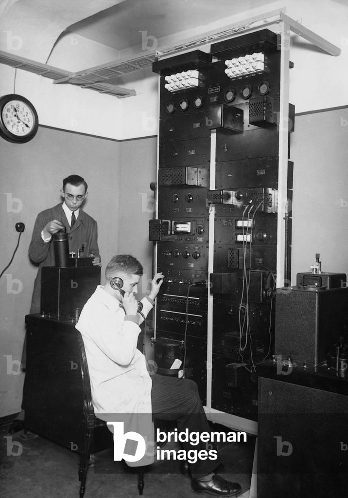 Image telegraphs station, 1930 (b/w photo)