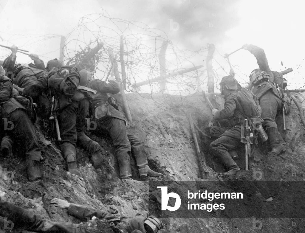 German soldiers on the Western front, 1915 (b/w photo)
