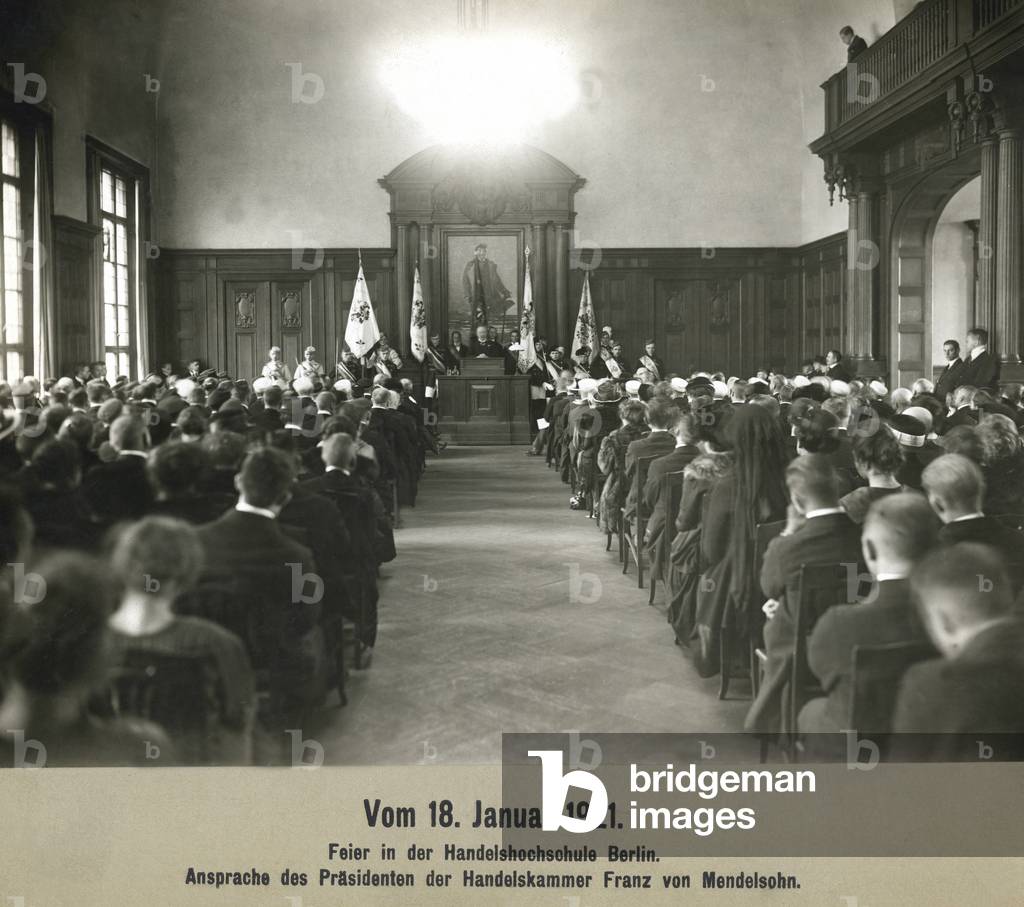 Foundation ceremony in the Berlin School of Commerce, 1921