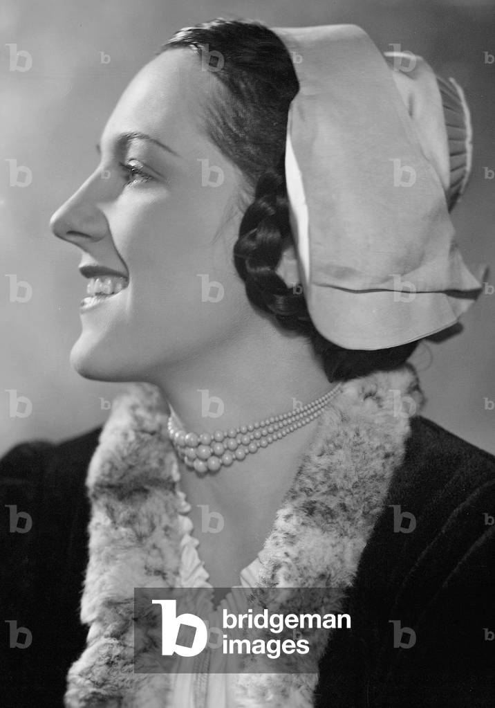 Angela Salloker in 'The Broken Jug', 1937 (b/w photo)