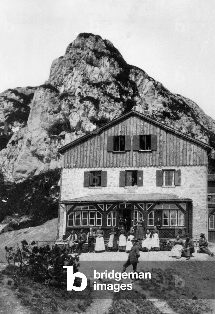 Alpine hut on the Wendelstein, 1883 (b/w photo)