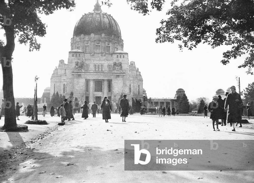 Dr. Karl Lueger Church at the Vienna Central Cemetery, 1932 (b/w photo)