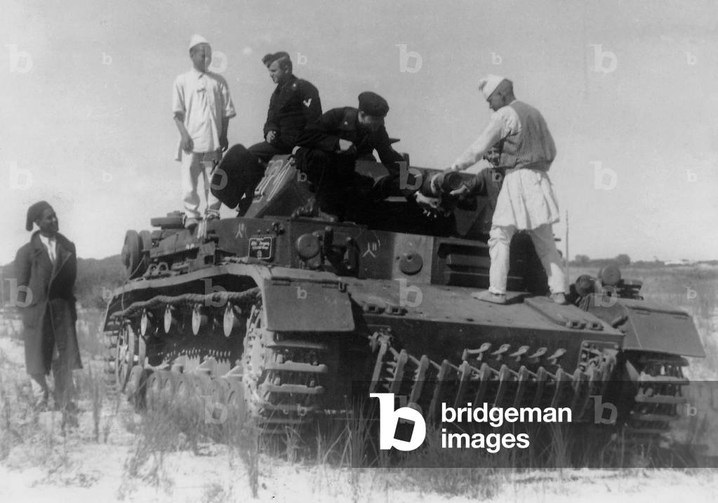 Panzer IV of the Africa Corps during the advance in Cyrenaica, 1941 (b/w photo)