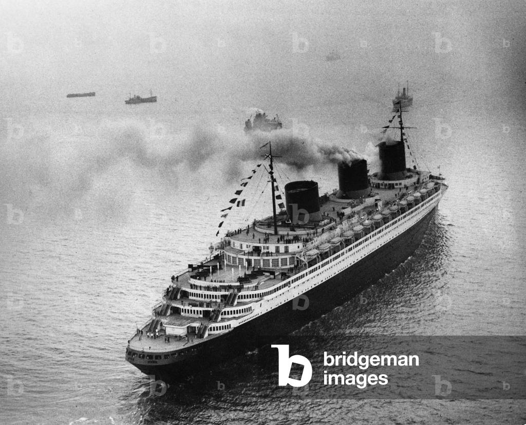 The 'Normandie' on her maiden voyage, 1935 (b/w photo)
